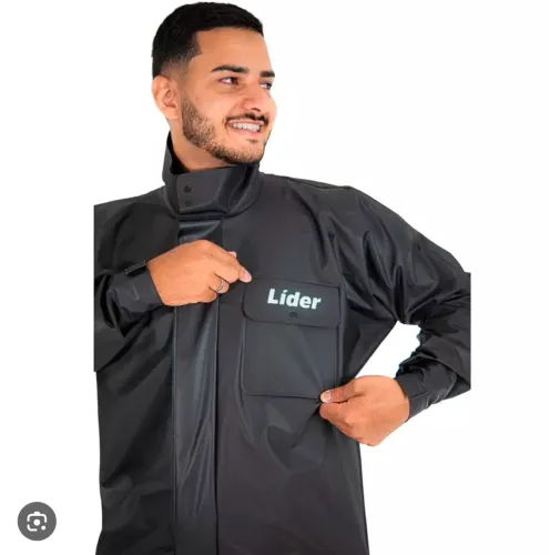 CONJUNTO IMPERMEÁVEL MARCA LIDER nunca usada