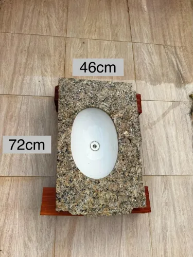 PIA DE BANHEIRO COM CUBA - MATERIAL GRANITO BEGE ORNAMENTAL