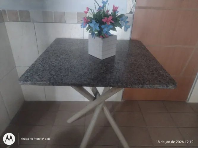 MESA DE MÁRMORE 