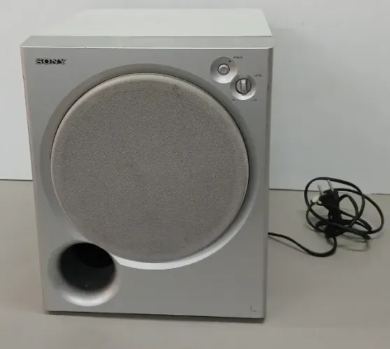 Subwoofer Sony ativo modelo SA WM SP85 - Muteki 100 RMS - medindo 32x26 cm
