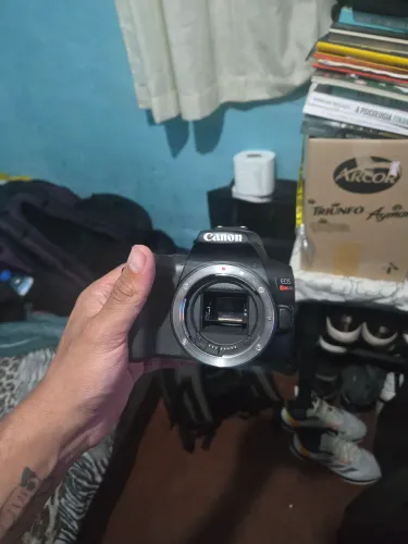 Canon Sl3 + Lente