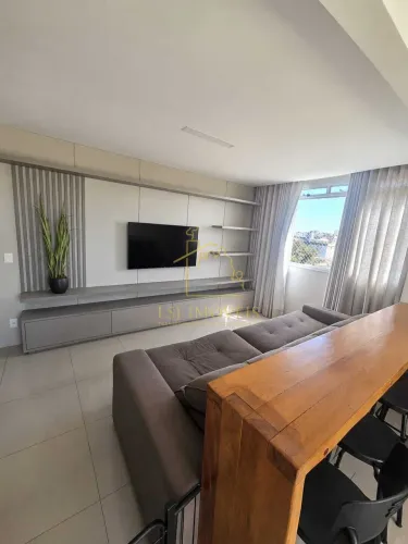Cobertura de 3 quartos com suítes e elevador bairro Nova Suíça