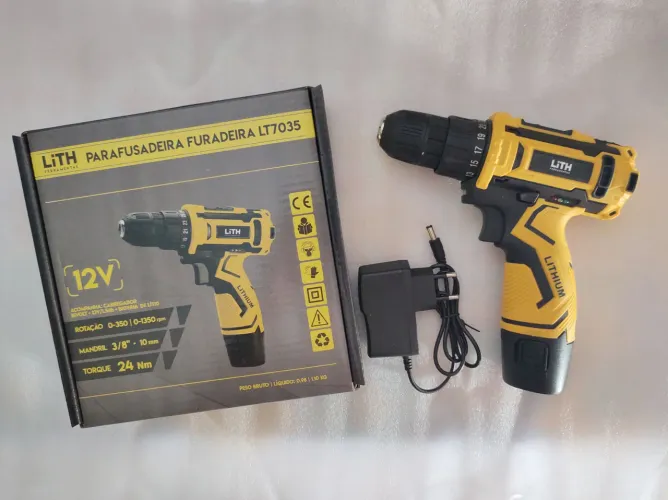 Parafusadeira a bateria 12v com carregador nova a pronta entrega