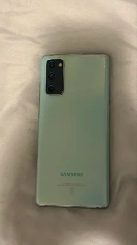Celular samsung galaxy S20 FE
