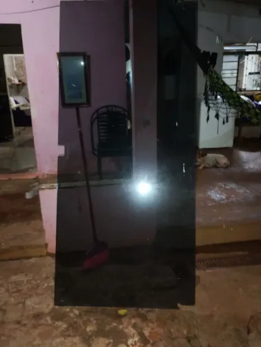 Vende-se porta de vidro