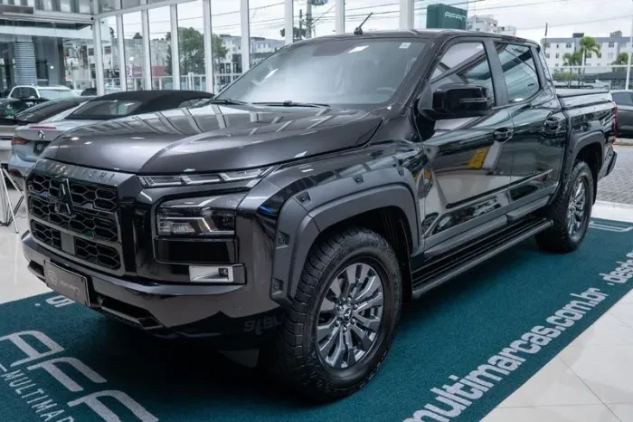 Mitsubishi L200 Triton Sport HPE 2.4 CD Diesel Aut. 2026