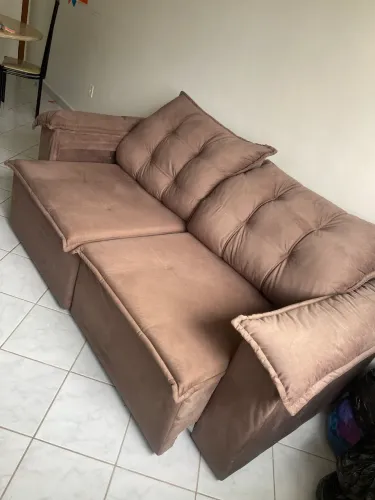 Sofá semi novo