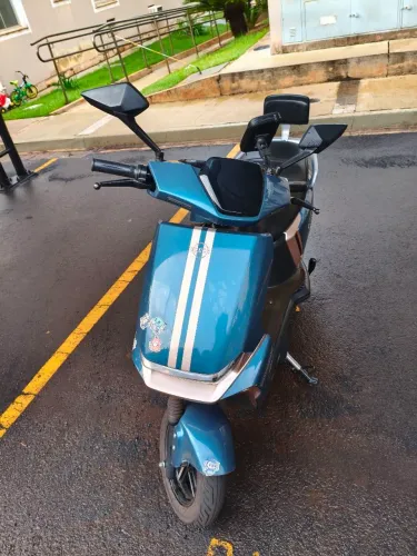Autopropelido hero elecx 2026 (scooter)