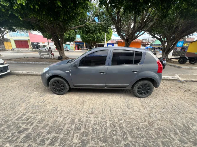 Renault Sandero Expression Hi-flex 1.0 16V 5P 2010