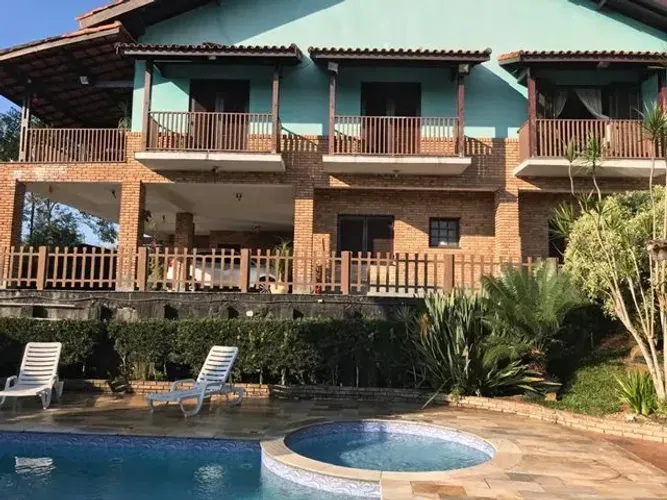 SOBRADO ALTO PADRÃO VILA SUISSA