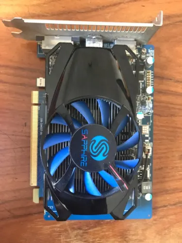 Placa de Vídeo Sapphire AMD Radeon HD7750 1G GDDR5 (HDMI/DVI/DP) - Funcionando
