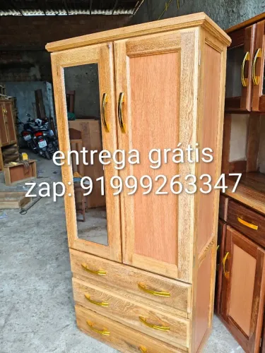 Guarda roupa de madeira duas portas novo entrega grátis.
