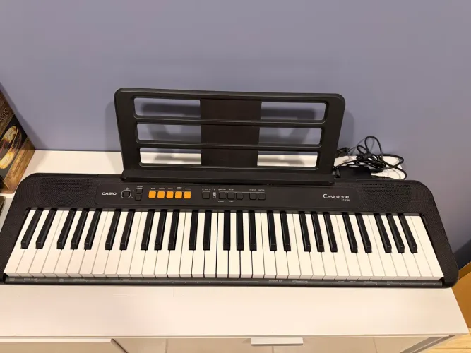 Teclado Casiotone CT-S100
