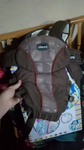Canguru chicco utrasoft