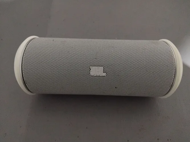 Caixa de Som Bluetooth JBL Flip 2 