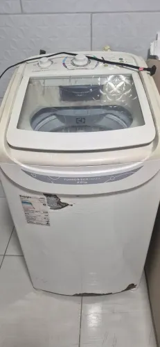 Máquina de Lavar Com Defeito - venda para quem tem interesse em peças 