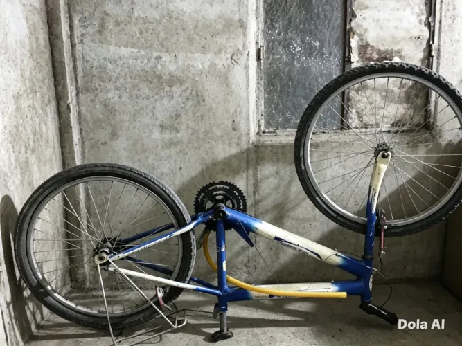 Bicicleta pra sucata ou montar