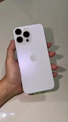 iPhone 16 Pro Max 256Gb, Bateria 92%