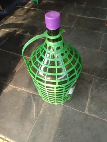 5 Garrafão de 5 lts