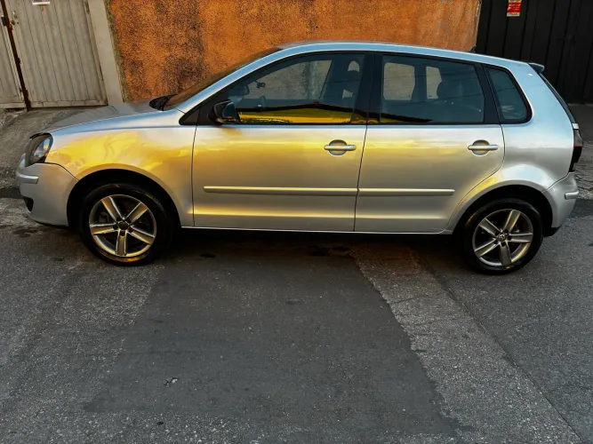 Volkswagen Polo GT 2.0 MI Total Flex 8V 5P 2011
