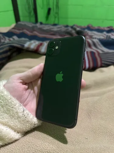 iPhone 11