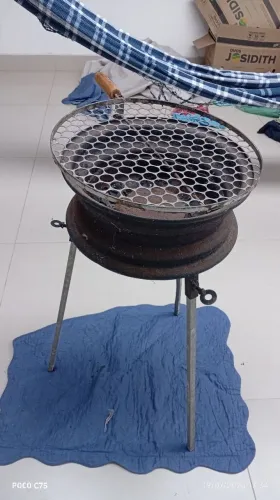 Vendo churrasqueira