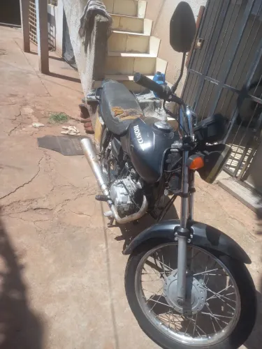 Titan 125