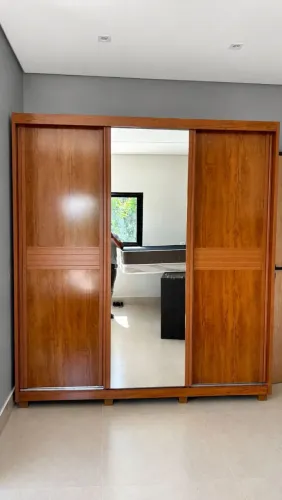 Guarda roupa bom pastor