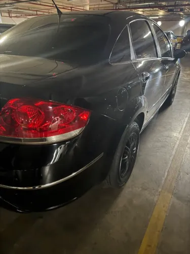 Fiat Linea Essence 1.8 Flex 16V 4P 2015