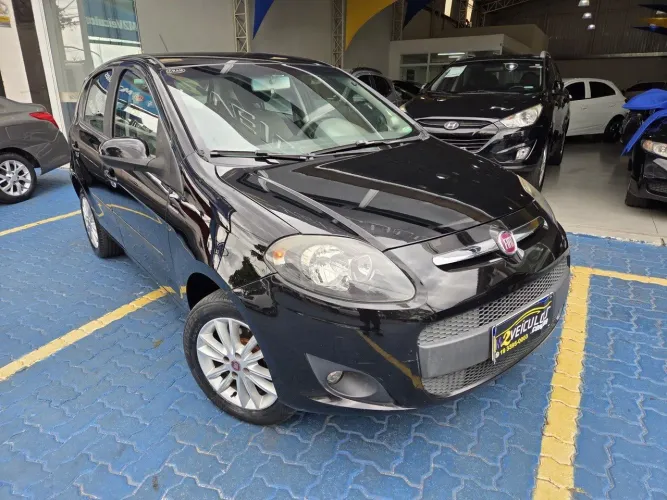 Fiat Palio Essence 1.6 Flex 16V 5P 2014