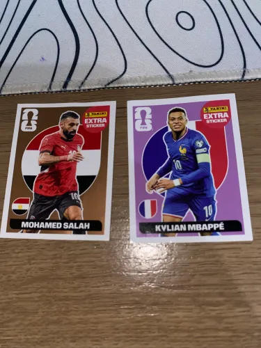 FIGURINHA LEGEND EXTRA DO MBAPPÉ E SALAH