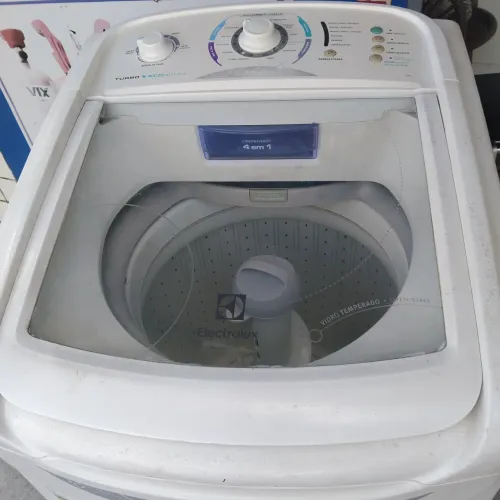 Máquina de Lavar Eletrolux