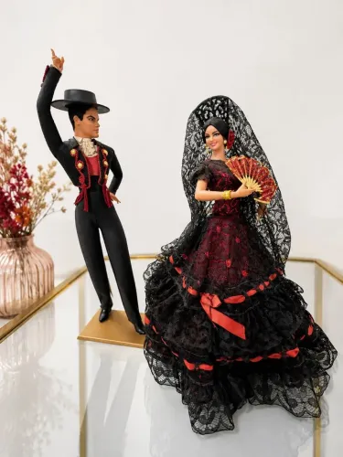 Souvenir casal espanhol dançando flamengo