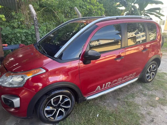 Citroen Aircross GLX 1.6 Flex 16V 5P Aut. 2013
