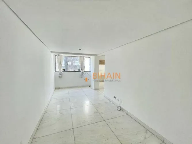 Apartamento com 2 dormitórios para alugar, 65 m² por R$ 4.283,00/mês - Buritis - Belo Hori