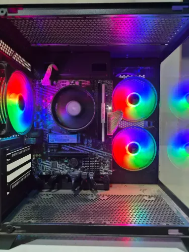 PC GAMER - RYZEN 5 5600GT | 16GB RAM | SSD 512GB