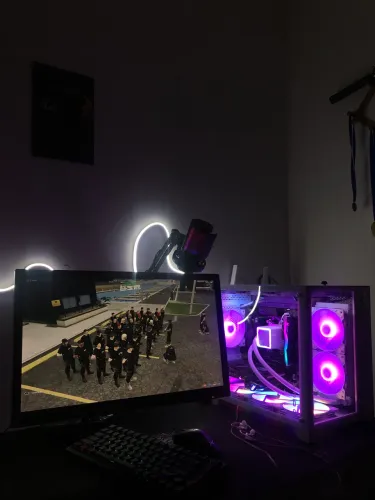 Pc gamer vendo ou troco por iPhone com volta
