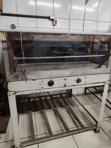 Forno de pizza de pedra 