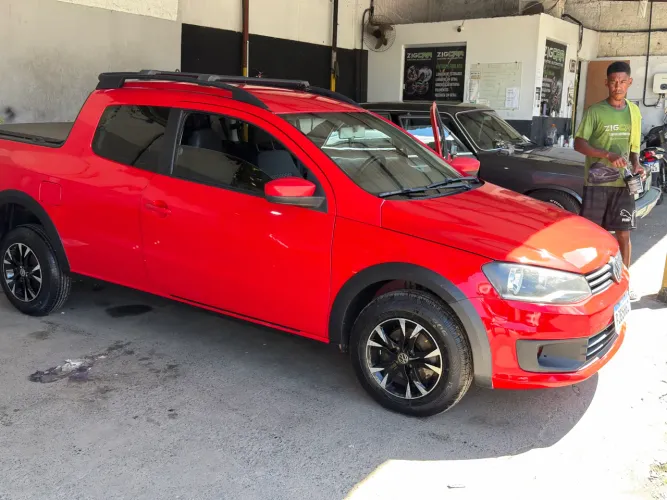 Volkswagen Saveiro Trendline 1.6 T.flex 8V CD 2015