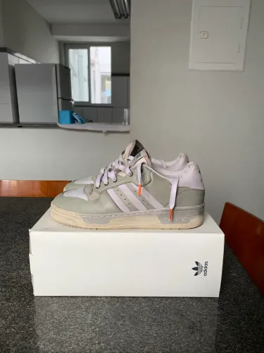 Adidas Rivalry Nintendo
