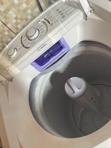 Máquina de lavar roupa 15kg Electrolux