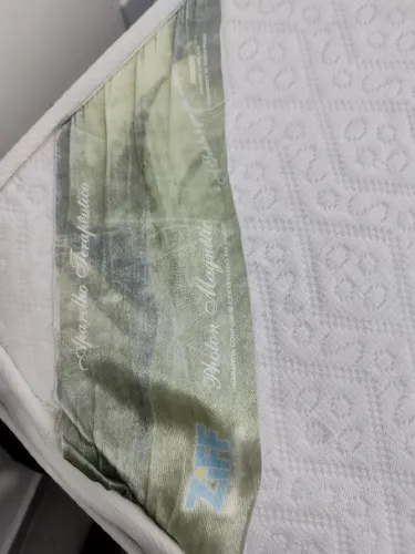 Colchão Casal Magnético Terapêutico Ziff - Usado