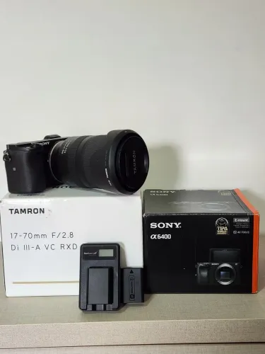Câmera Sony 6400 + Lente Tamron 17 - 70mm