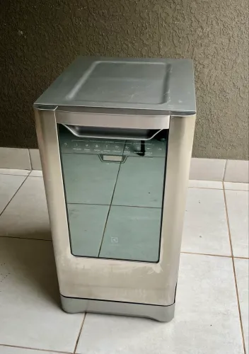 Lava-Louças Inox 10 Serviços LI10X Electrolux 127V