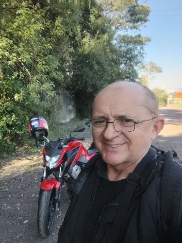 Vendo Bros 150 em ótimo estado 