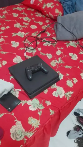 Ps4 slim 500GB