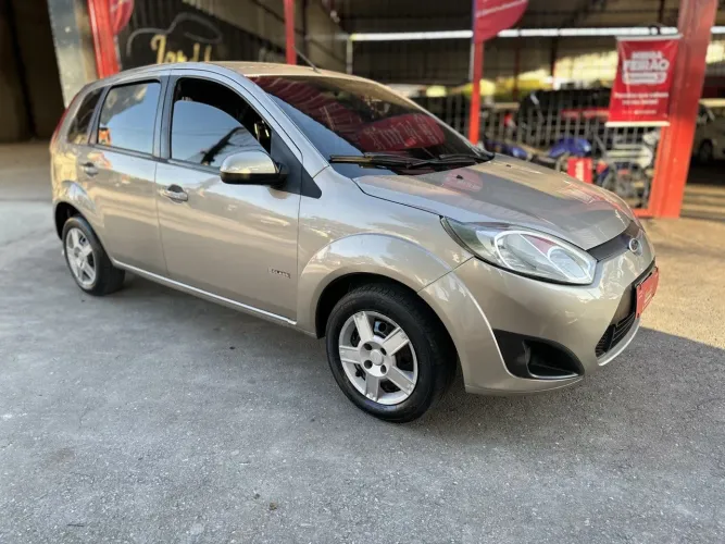 Ford Fiesta 1.6 16V Flex Mec. 5P 2012