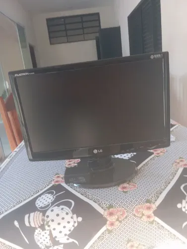 Monitor escritório