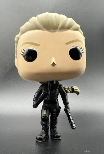 Funko pop marvel Yelena sem caixa