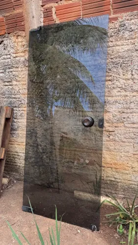 PORTA DE VIDRO TEMPERADO